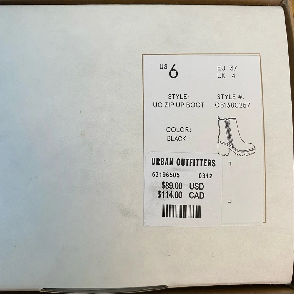 Urban Outfitters Zip Up Black Heeled Boots - Picture 4 of 6